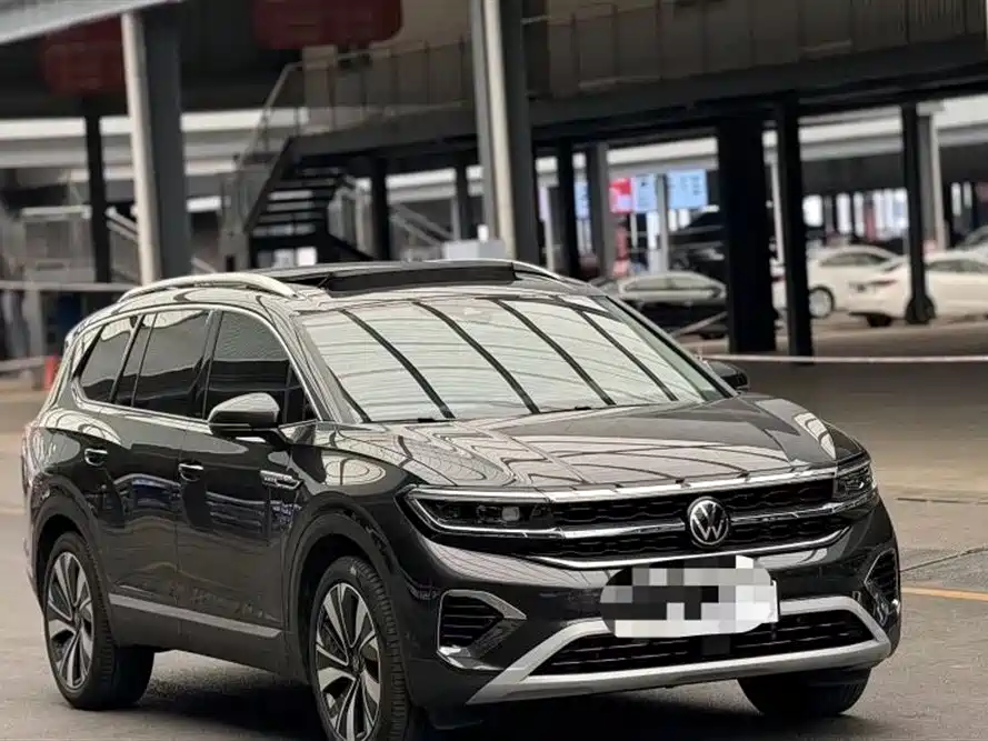 Volkswagen Talagon 2025 380TSI AWD Luxury Premium Pro Shared Edition 7-Seater фото 3