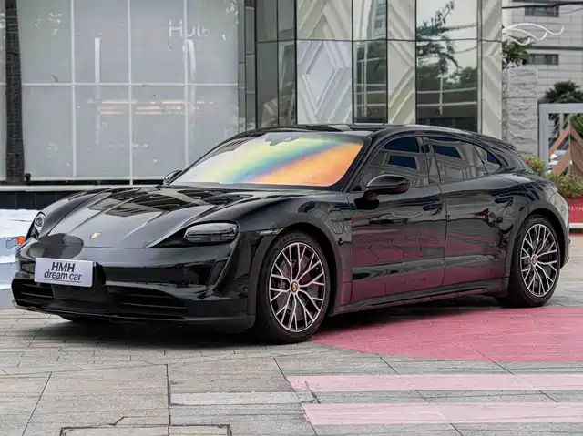  Porsche Taycan 2024 Taycan 4 Cross Turismo
