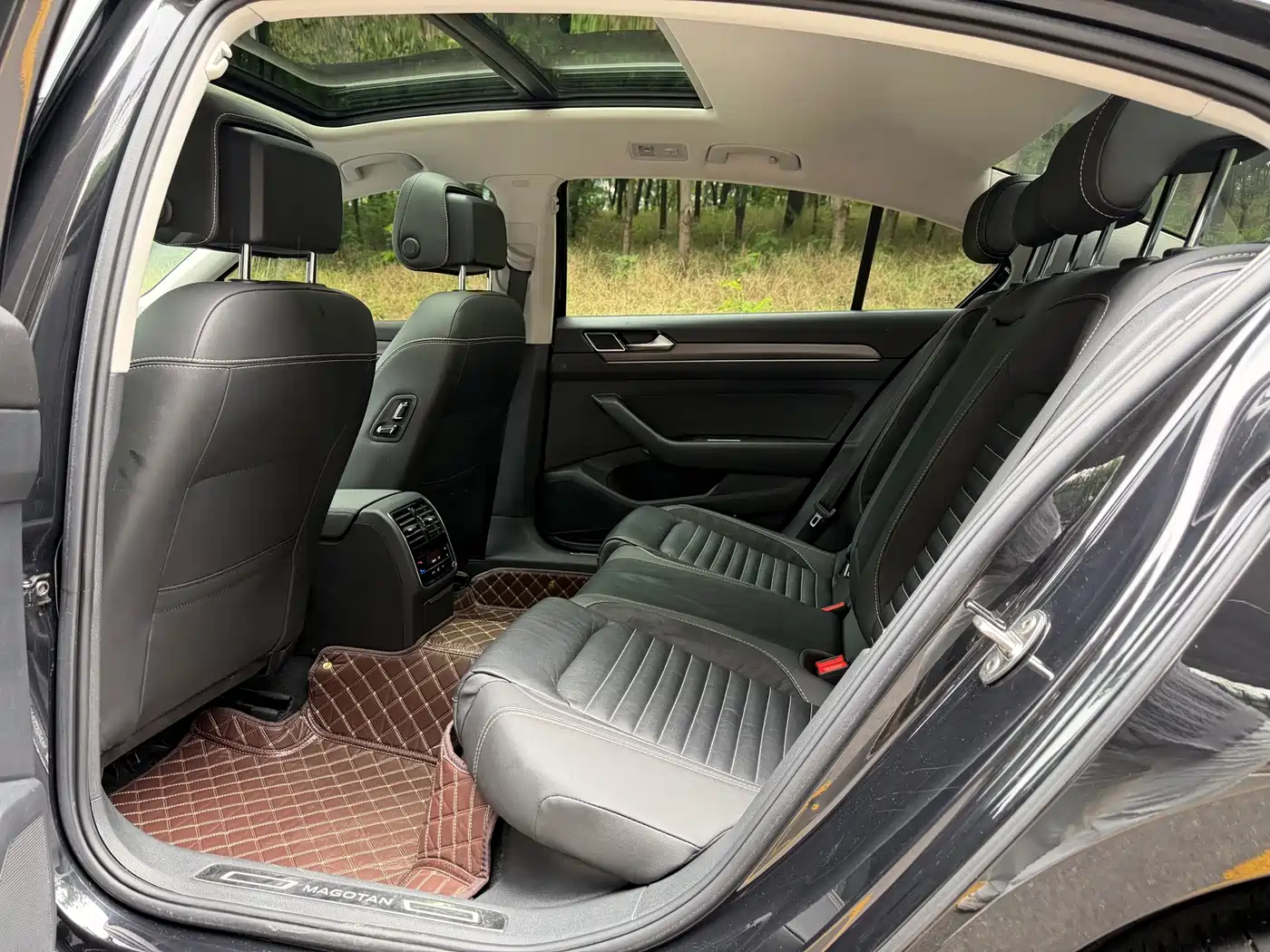 Volkswagen Magotan 2020 330TSI DSG Leading фото 4