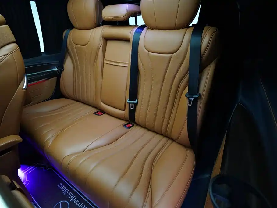 Mercedes-Benz V-Class 2021 V 260 Pilot Edition фото 16