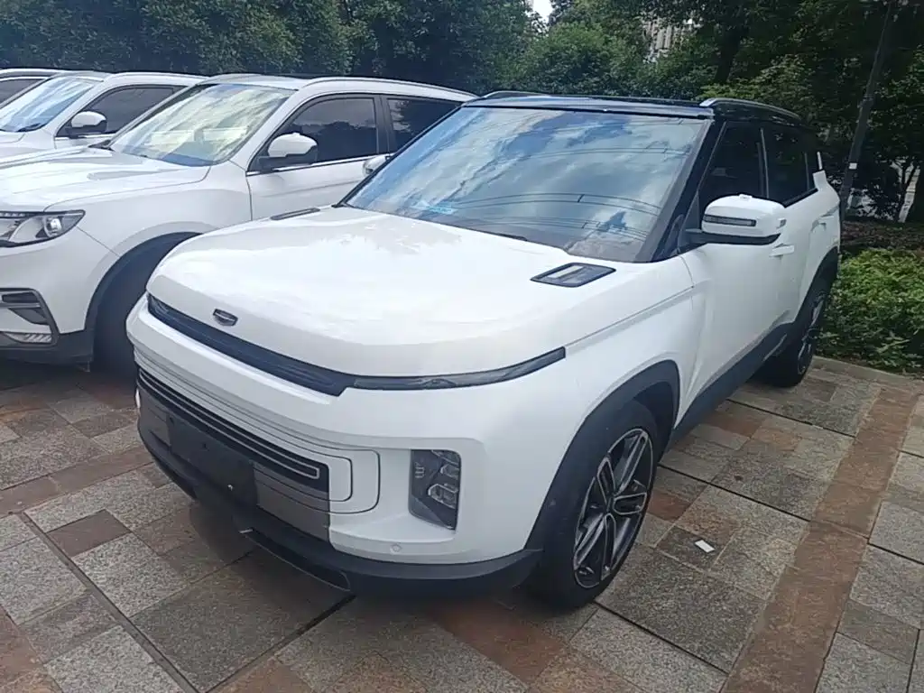 Geely ICON 2020 1.5TD i9 BSG