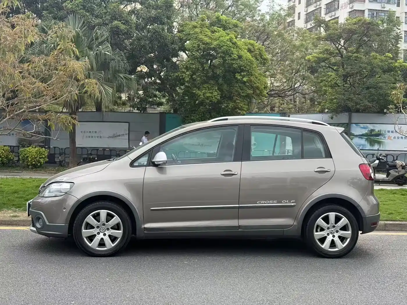 Volkswagen Golf (Import) 2014 2011 1.4TSI Cross Golf