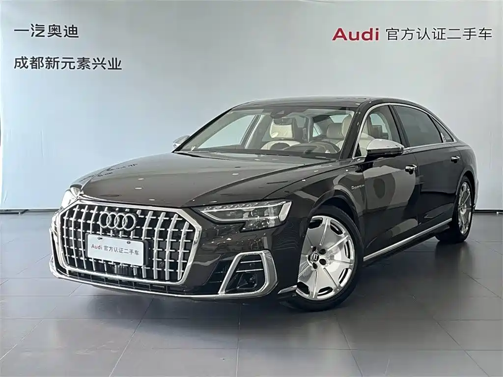 AUDI A8