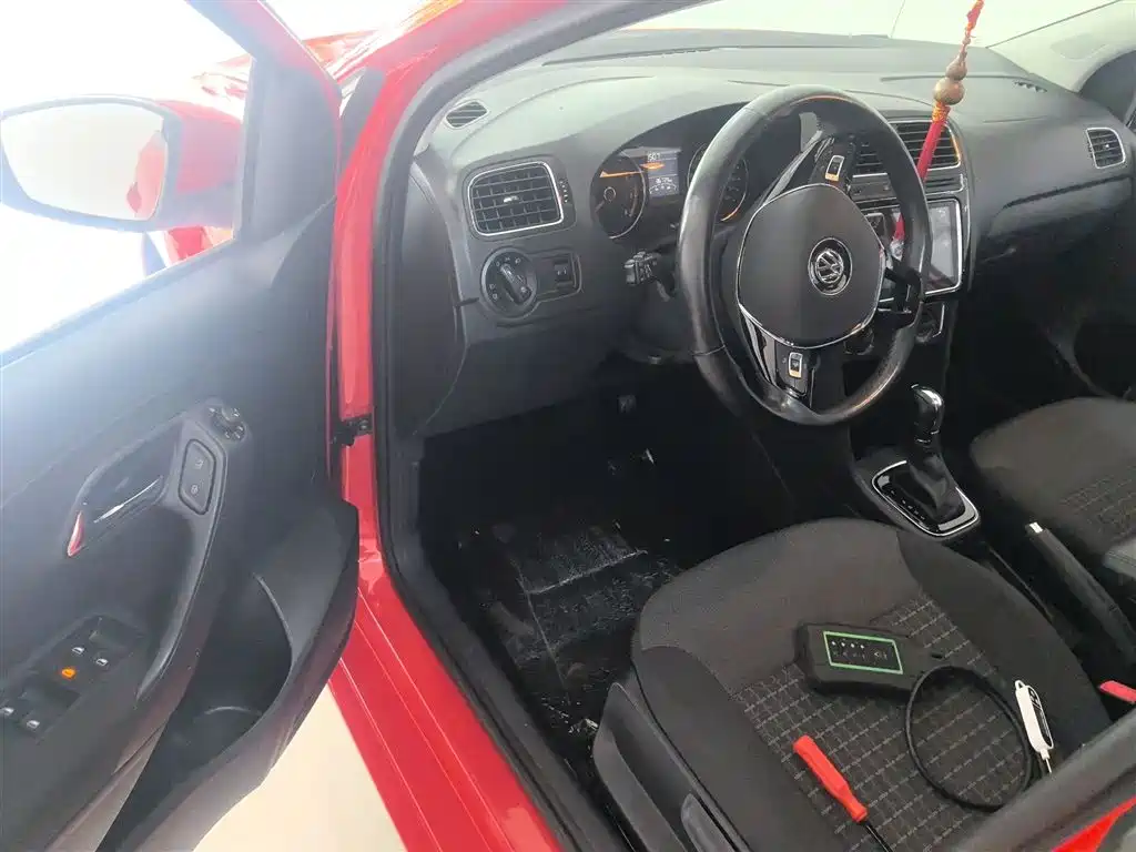 Volkswagen Polo 2018 1.5L Auto Comfort фото 16
