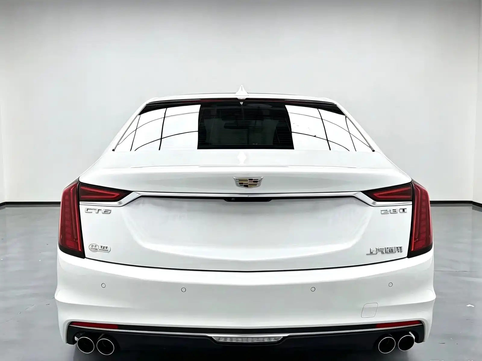 Photo 8 - Cadillac CT6