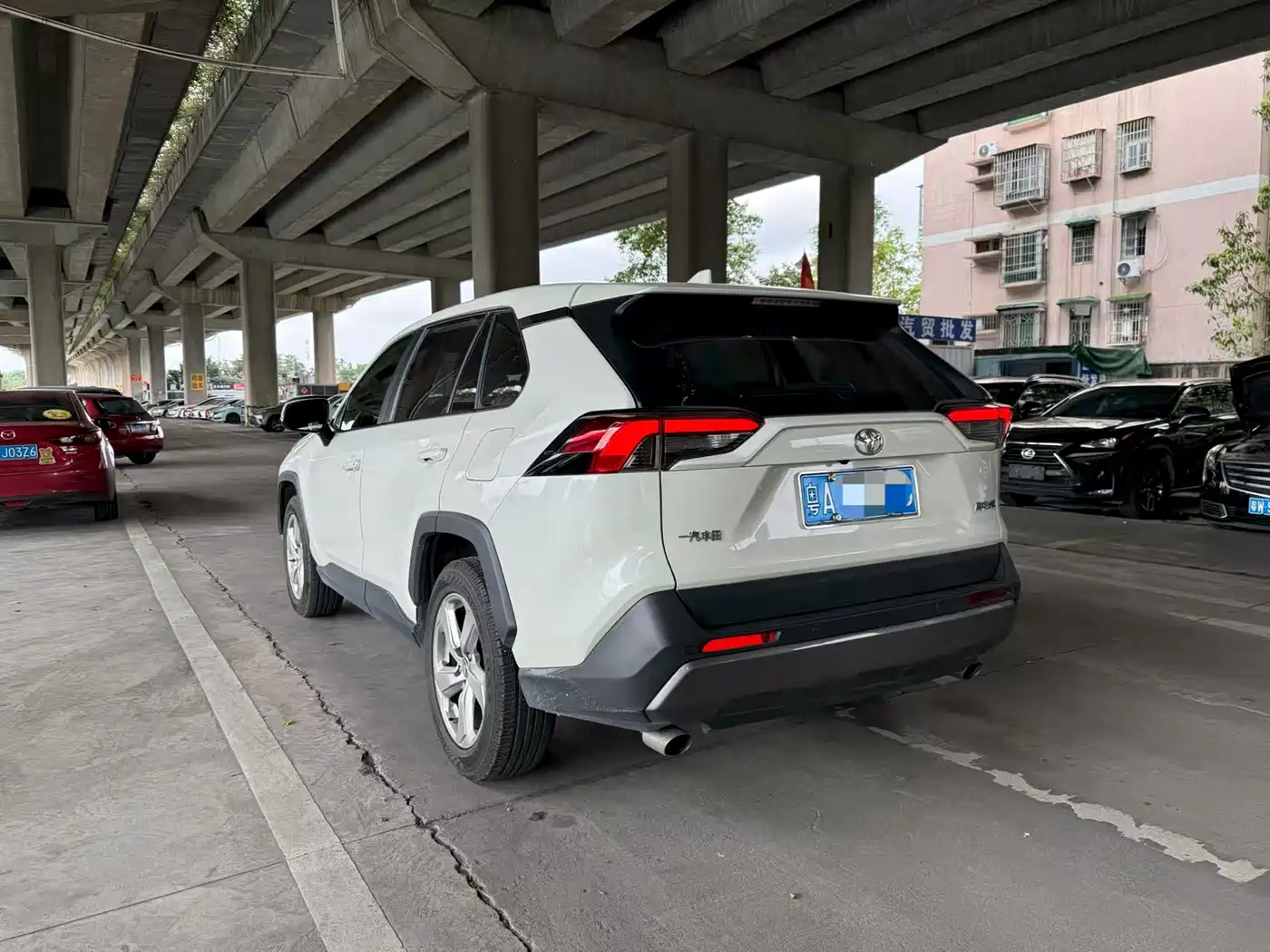 Toyota RAV4 Rongfang 2020 2.0L CVT 2WD Trend Edition фото 4