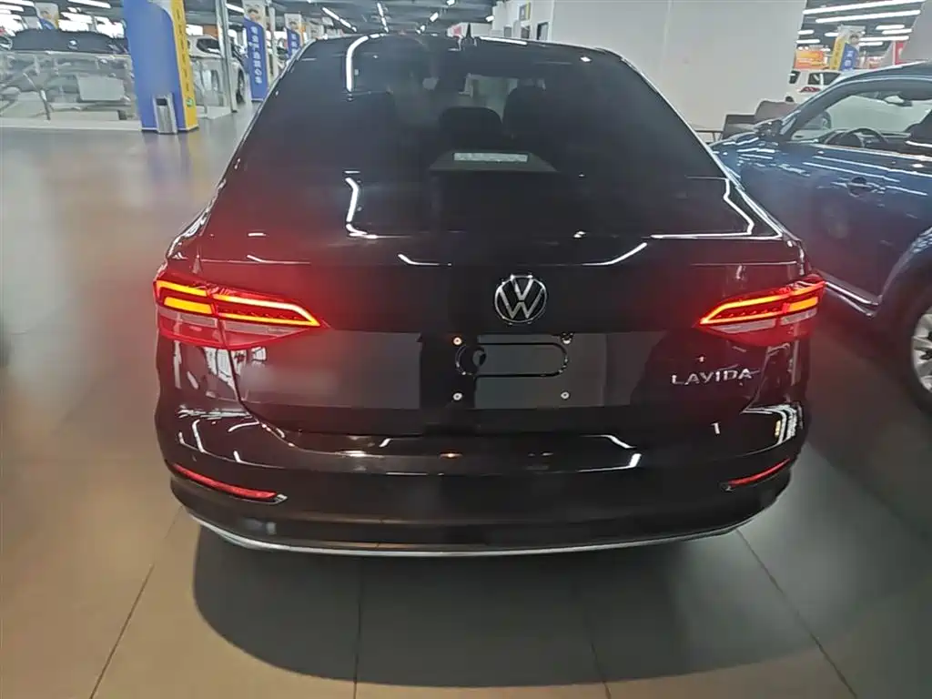 VOLKSWAGEN LAVIDA