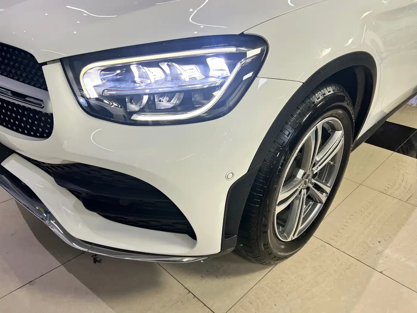 Mercedes-Benz GLC 2020 GLC 260 L 4MATIC Luxury фото 4