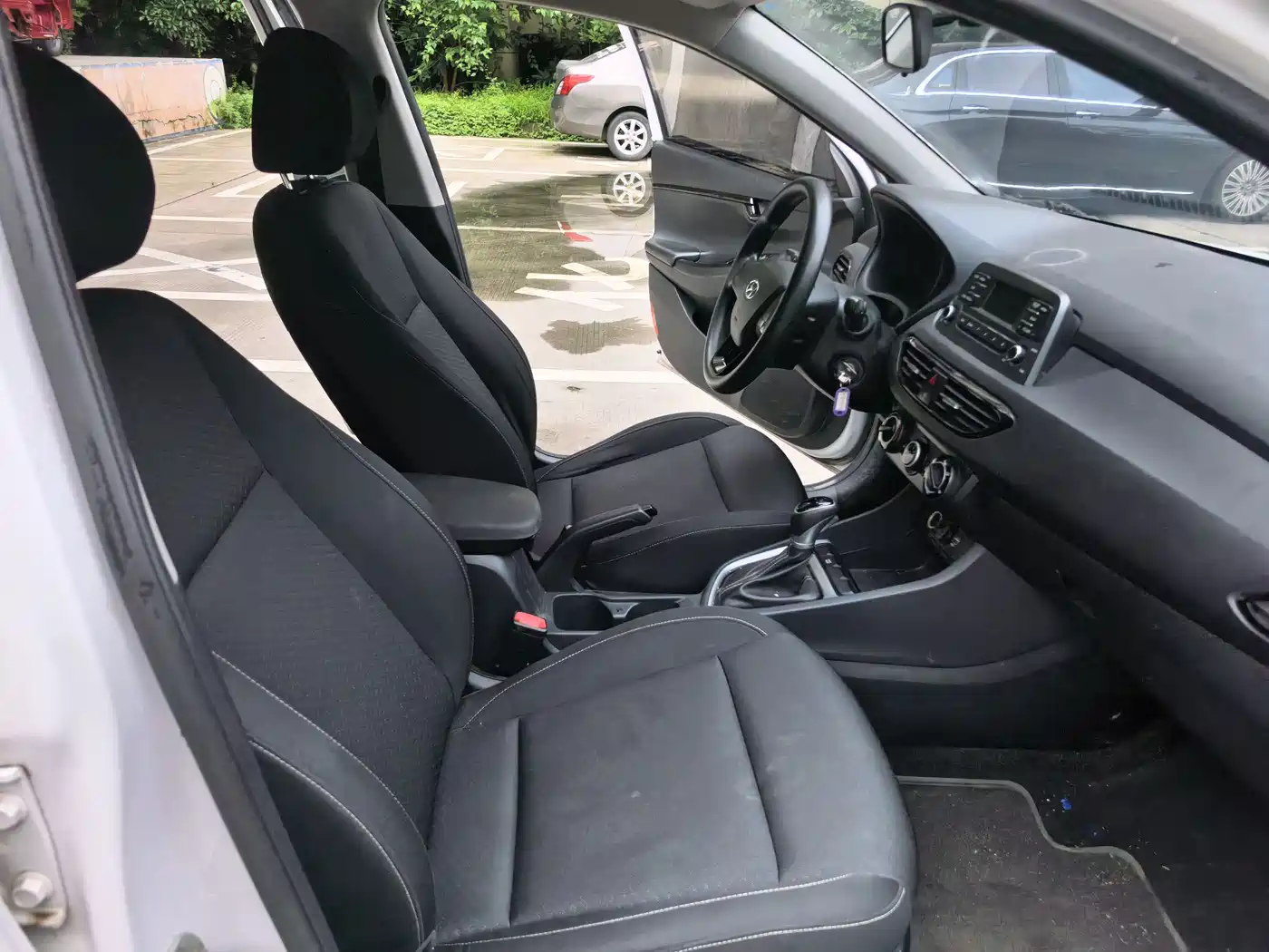 Hyundai Elantra 2020 1.6L Auto GL Pleasing Edition фото 9