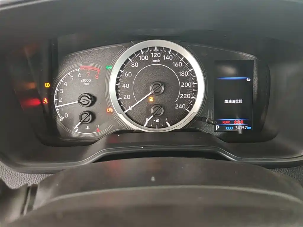 Toyota Corolla 2023 1.2T Pioneer Edition фото 12