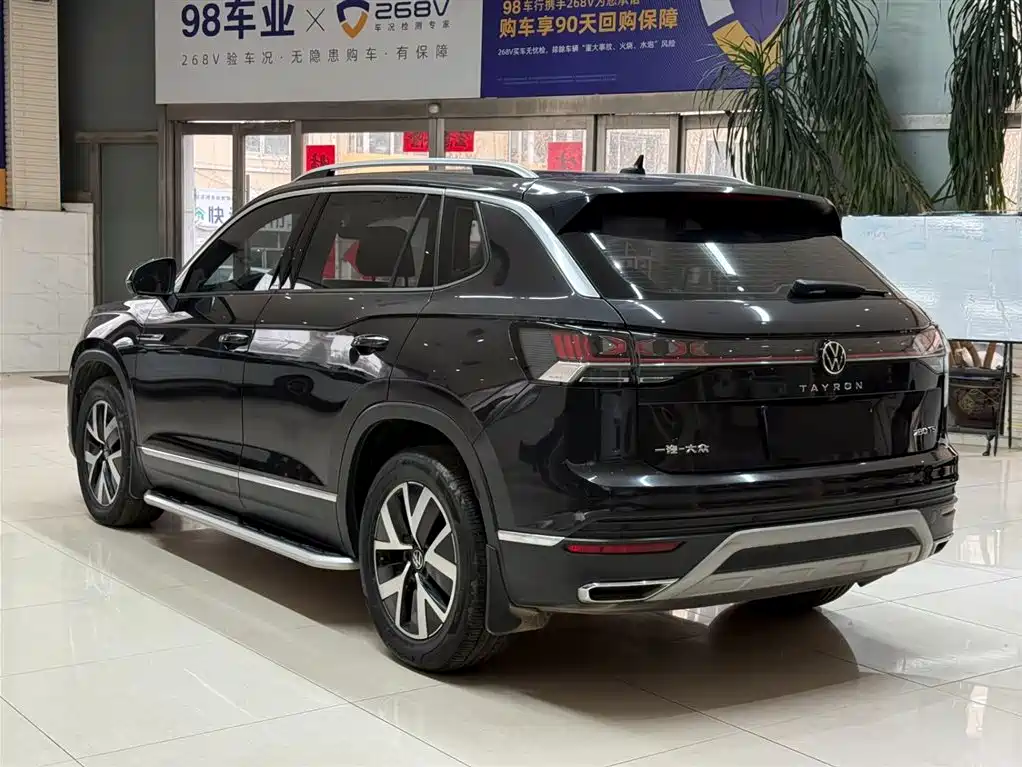 Volkswagen Tayron 2023 280TSI 2WD Luxury Plus Advanced Edition фото 6