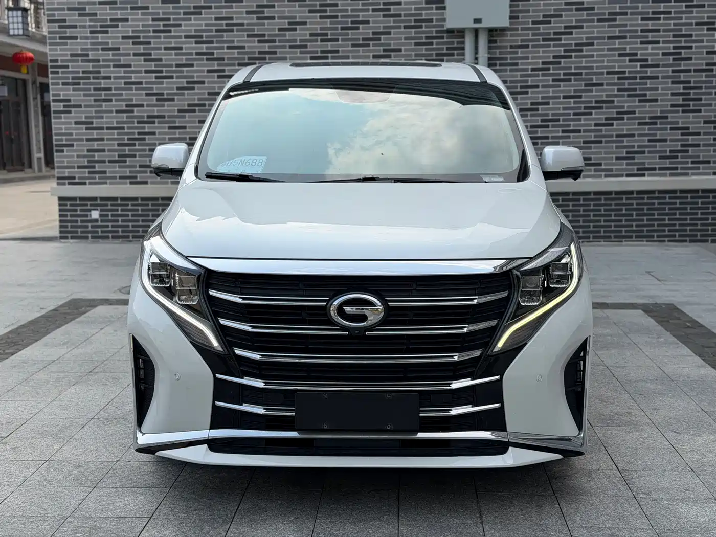 GAC TRUMPCHI M8
