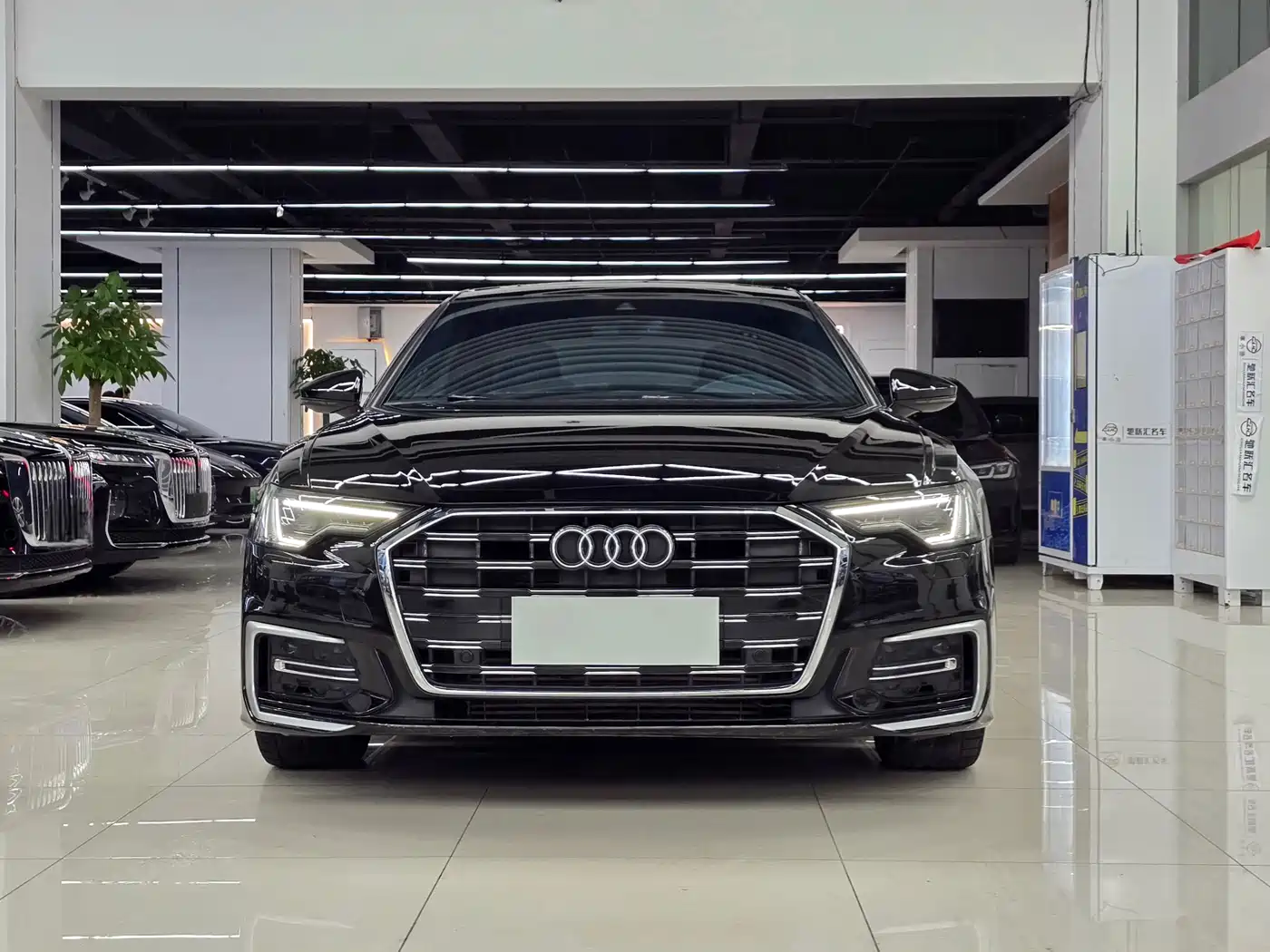Audi A6L 2024 40 TFSI Luxury Dynamic фото 2