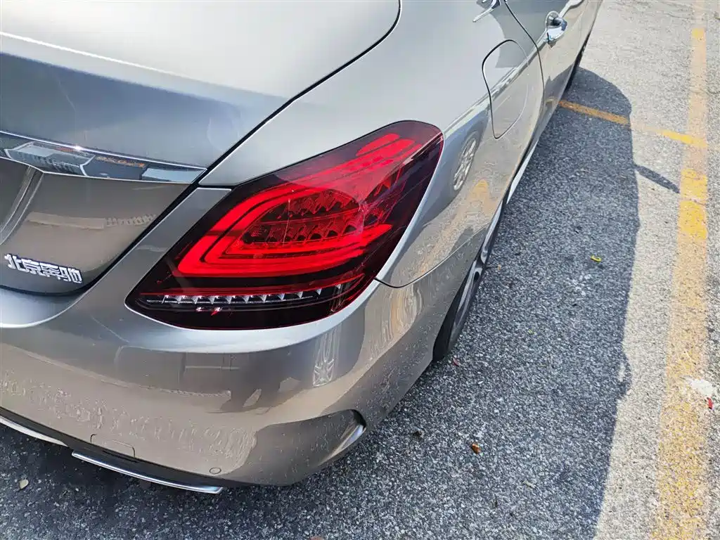 Mercedes-Benz C-Class 2020 C 260 L Sport фото 24
