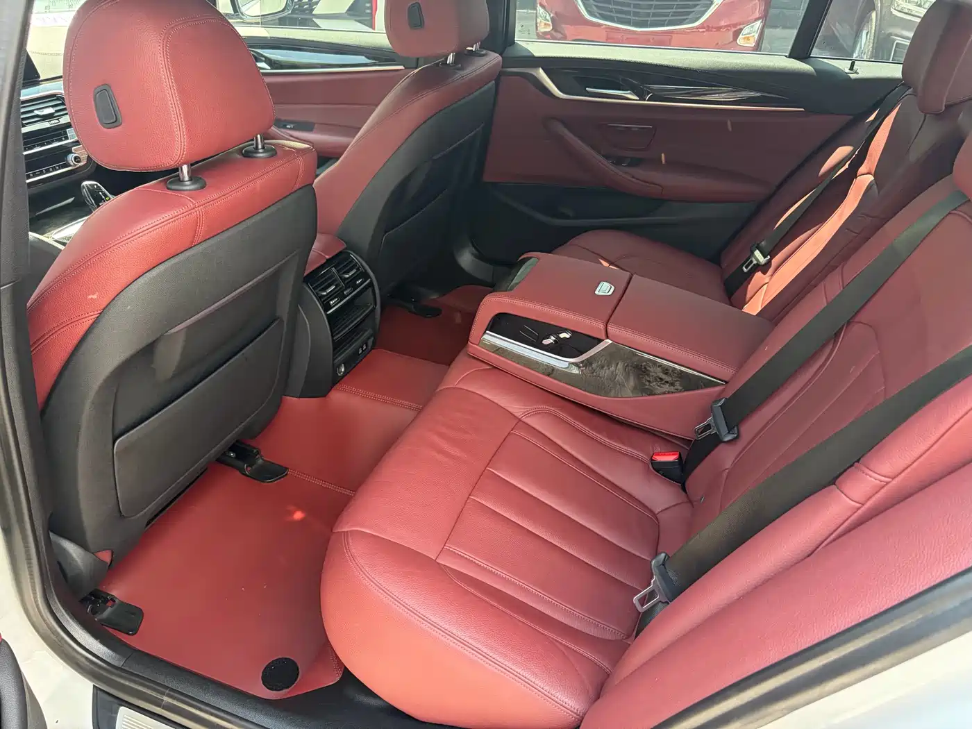BMW 5 Series 2020 Model 530Li xDrive M Sport Package фото 6