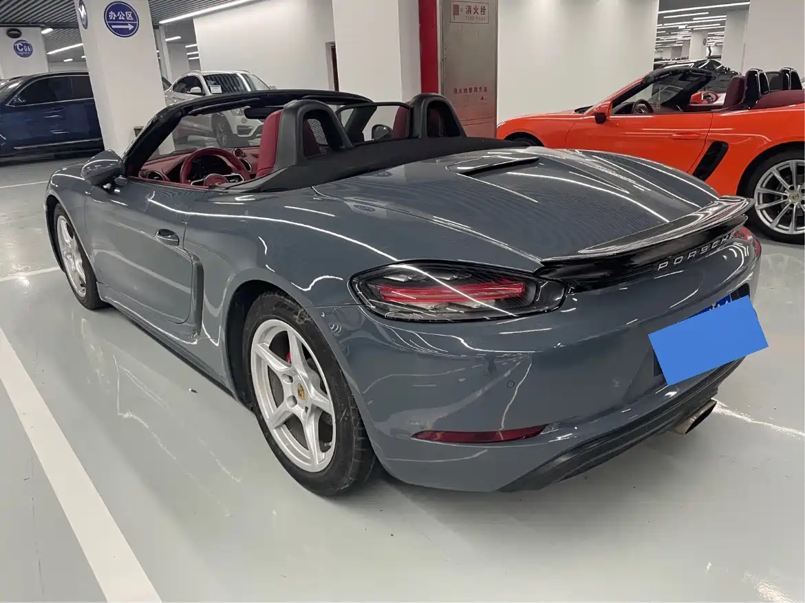 Porsche 718 2016 Boxster 2.0T фото 10