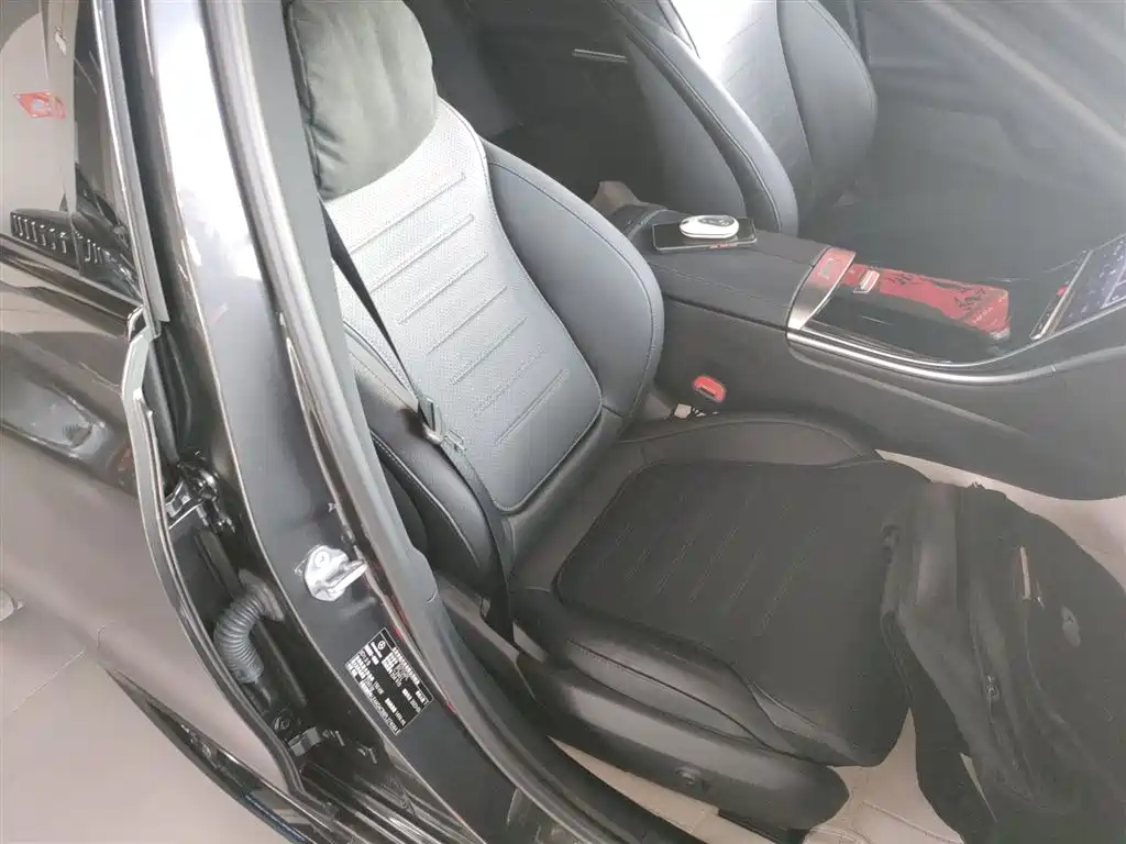 Mercedes-Benz C-Class 2023 Facelift C 260 L Night Sport Edition фото 25