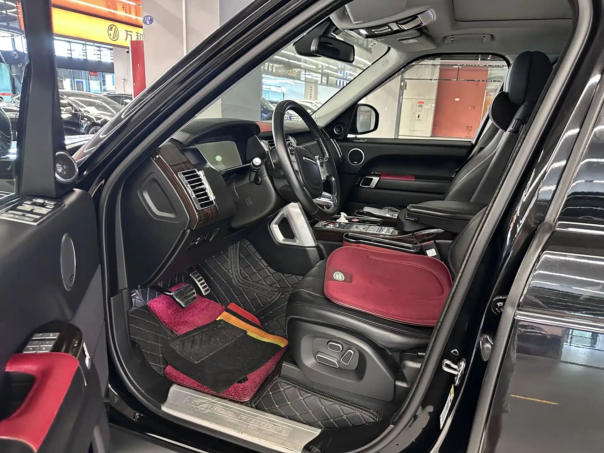 Фото 3 - Land Rover Range Rover
