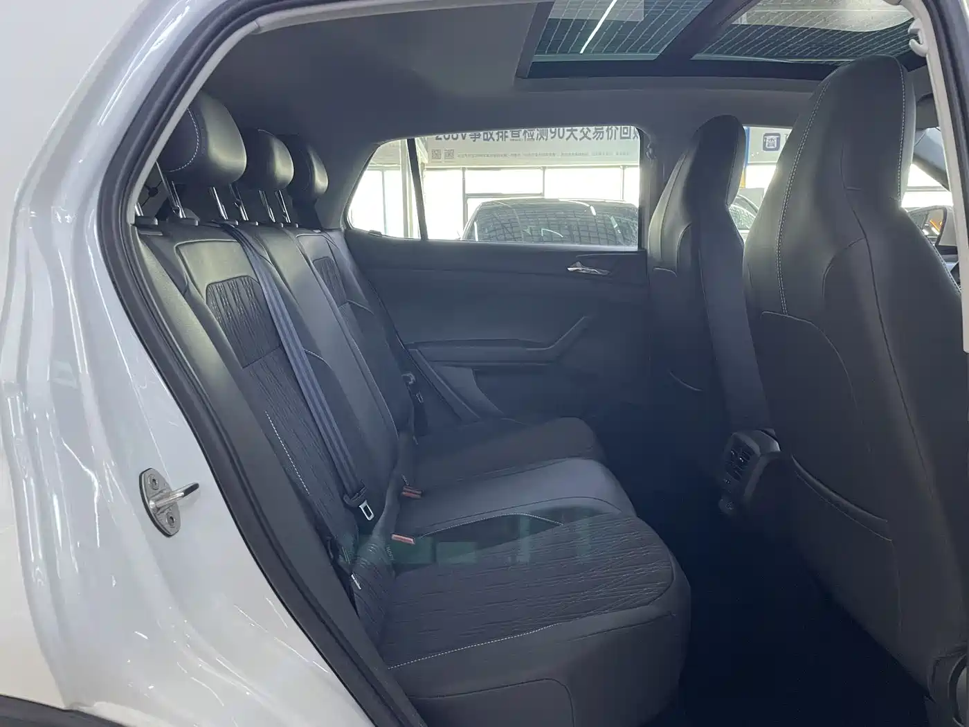 Volkswagen T-Cross 2022 280TSI DSG Comfort Edition фото 11