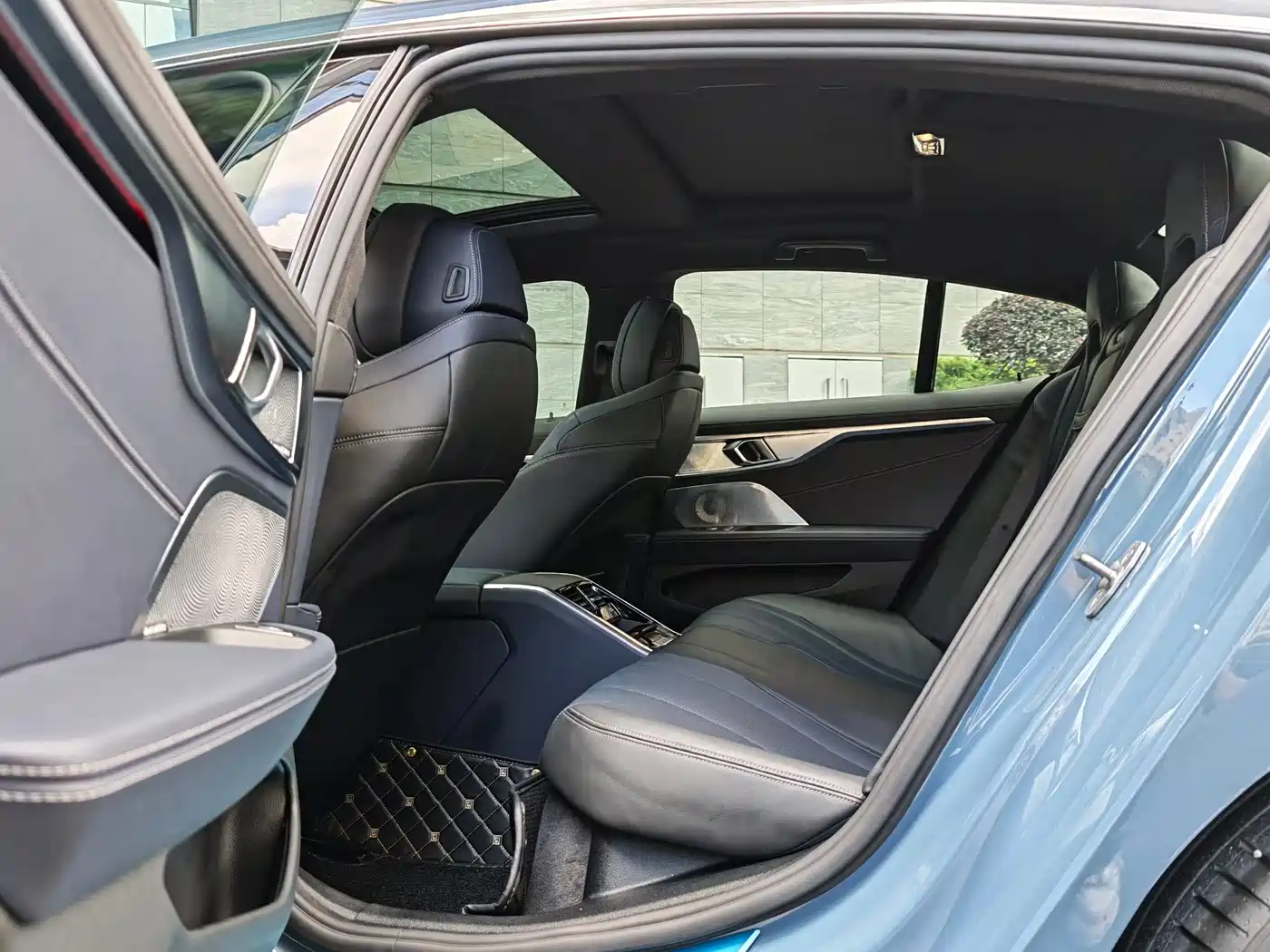 BMW 8 Series 2019 840i xDrive Gran Coupe M Sport фото 6