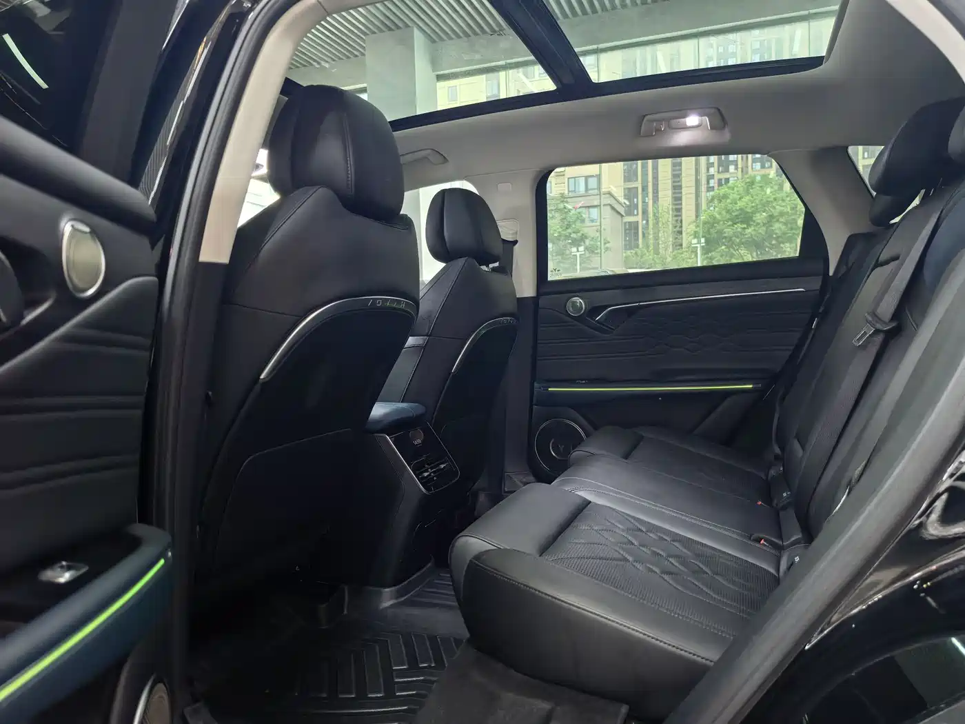Voyah Auto VOYAH FREE 2024 Ultra Long Range Intelligent Driving Edition фото 7