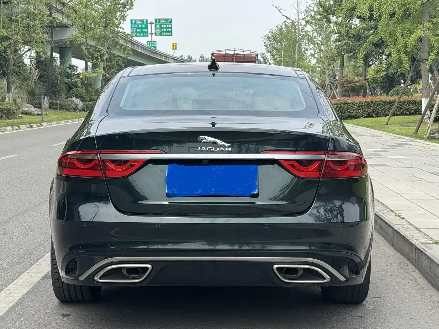 Jaguar XFL 2025 2024 2.0T P250 2WD Premium Luxury