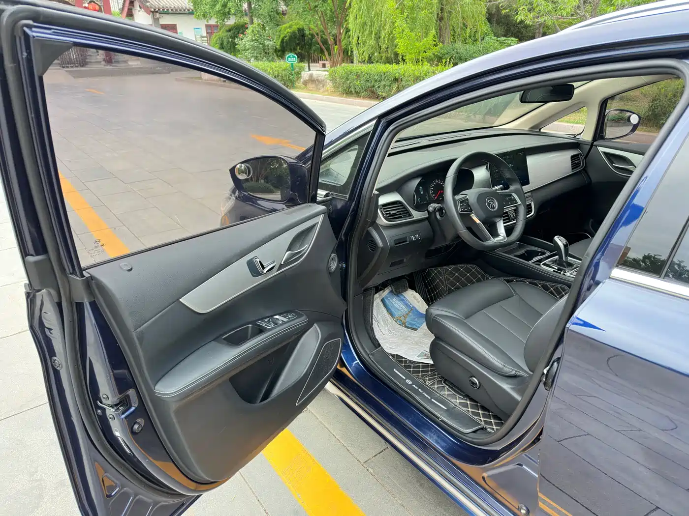 BYD Song MAX 2021 Upgrade 1.5T Automatic Premium Edition 7-Seater фото 13