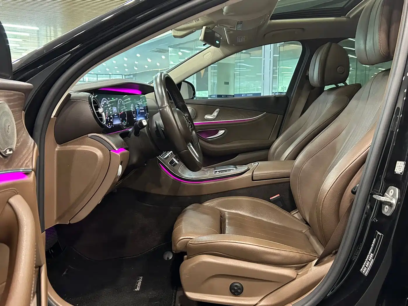 Mercedes-Benz E-Class 2019 E 260 L фото 4