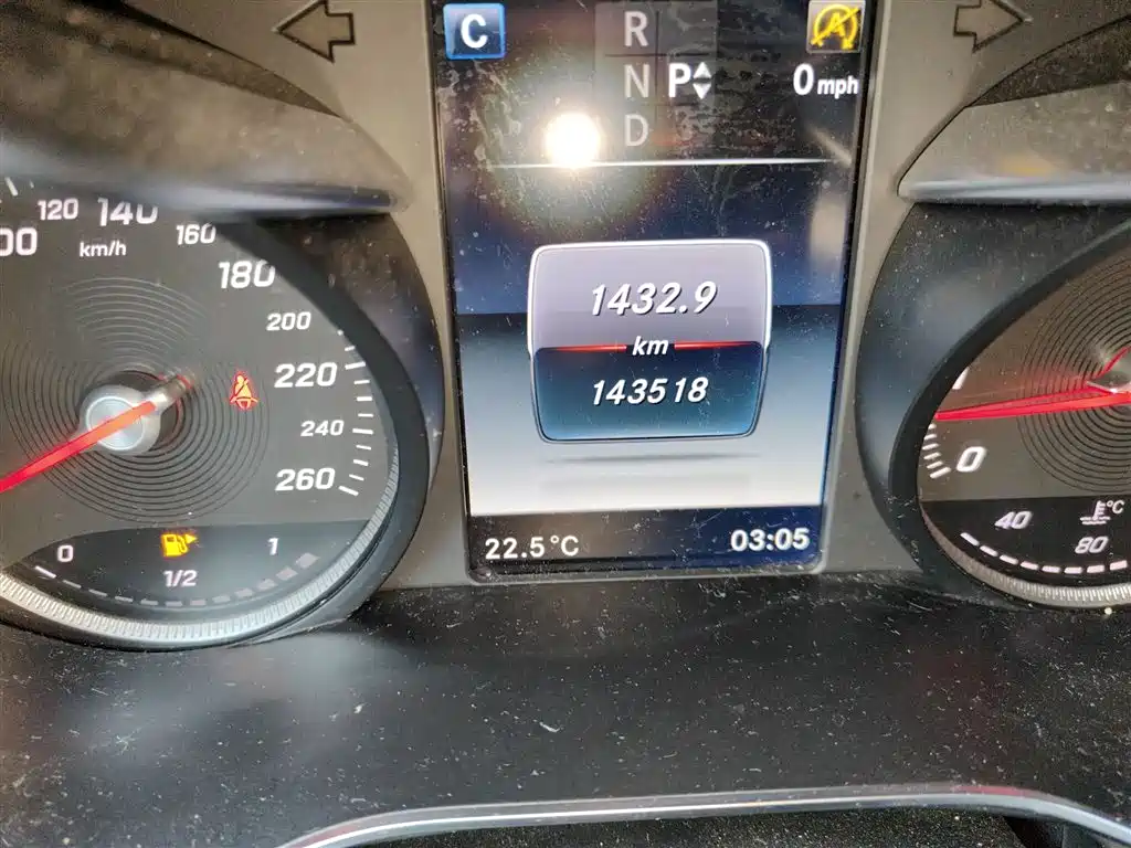 Mercedes-Benz GLC 2017 GLC 260 4MATIC Dynamic фото 5