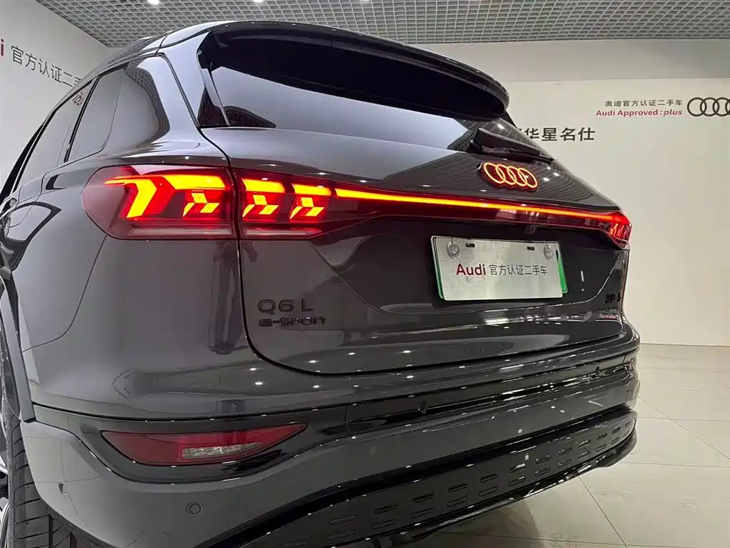 Audi Q6L e-tron 2025 Model Pioneer Edition фото 7