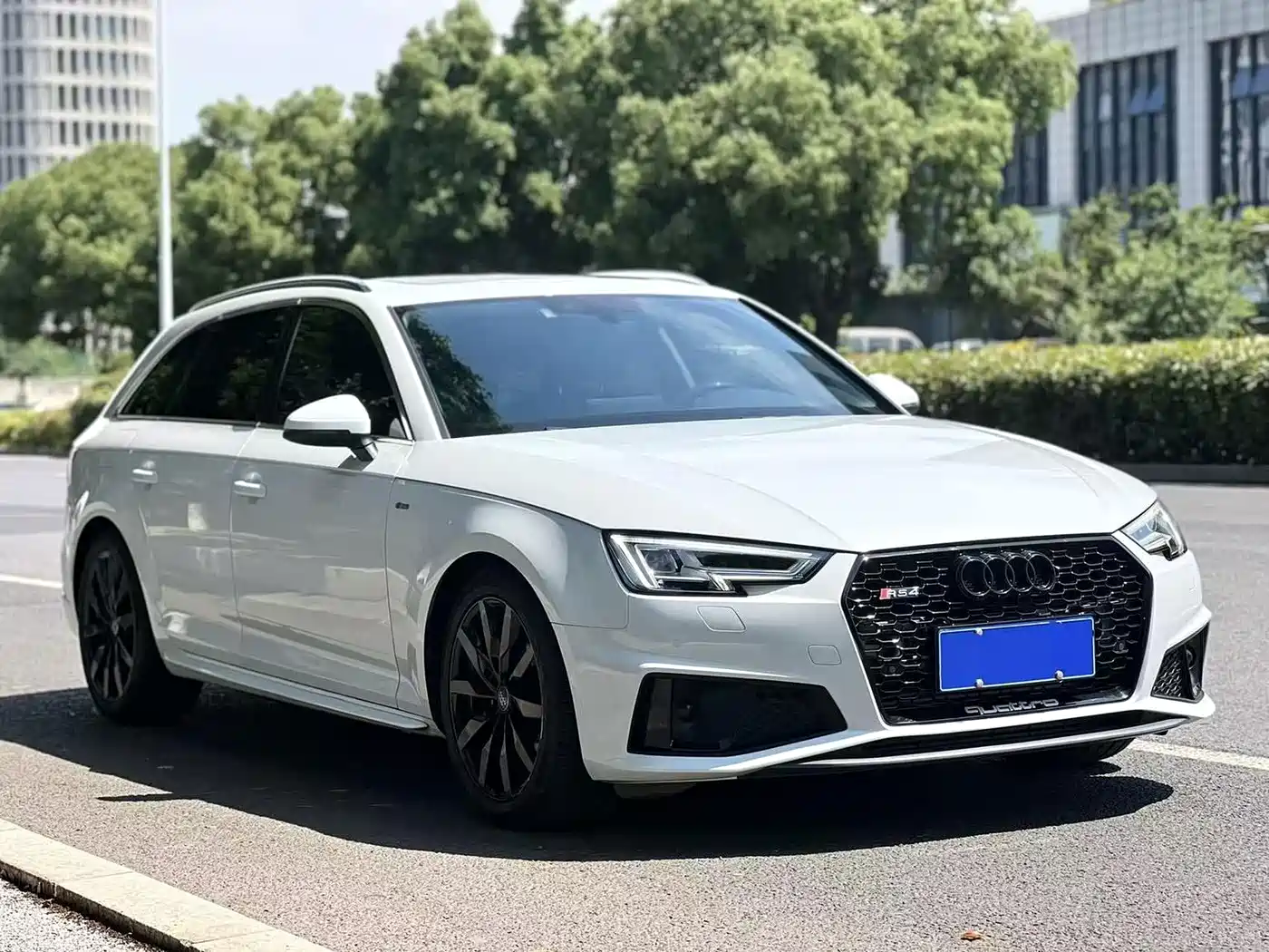 Audi A4 (Import) 2020 2020 Avant Pioneer 40 TFSI Fashion Dynamic