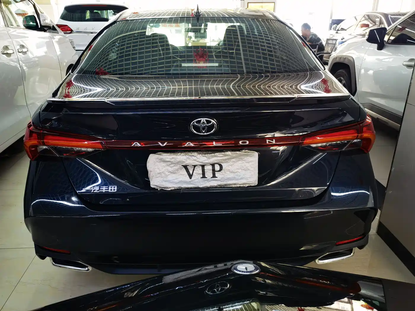 Toyota Avalon 2022 2.0L Luxury Edition фото 5