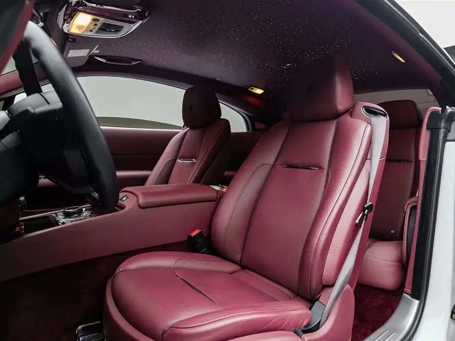 Rolls-Royce Wraith 2018 6.6T Standard фото 12