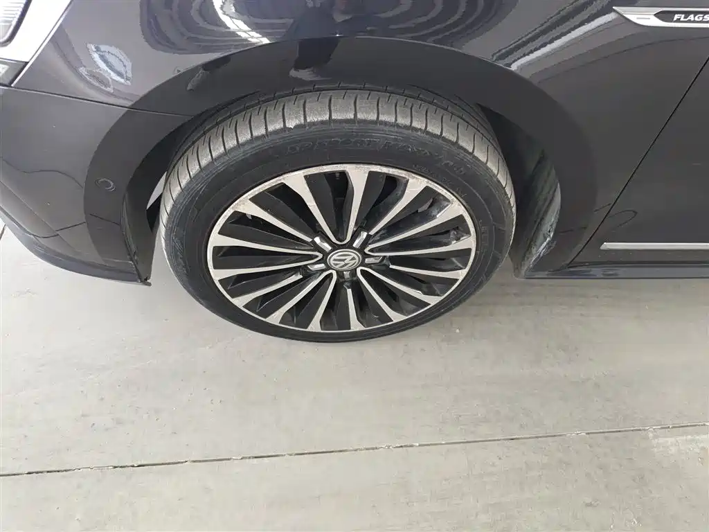 Volkswagen Passat 2016 380TSI DSG Premium Edition фото 25