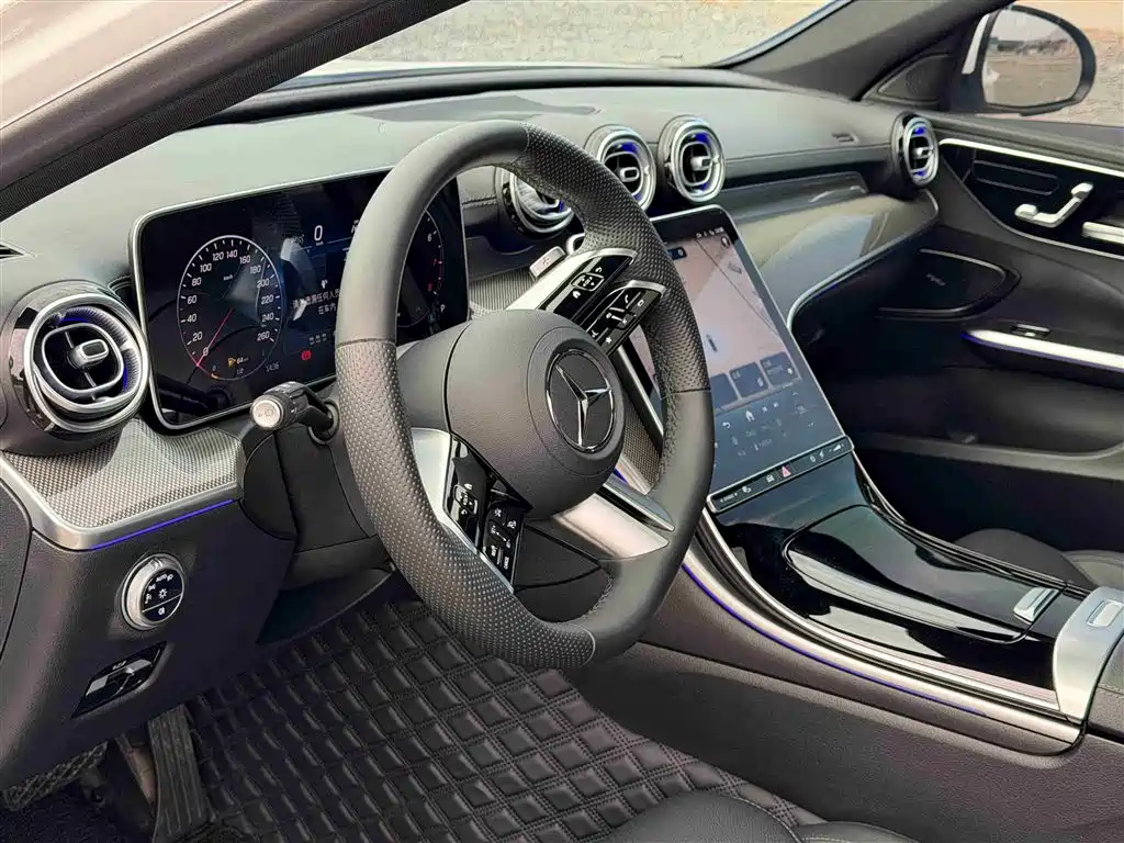 Mercedes-Benz C-Class 2025 C 260 L Sport Edition фото 12