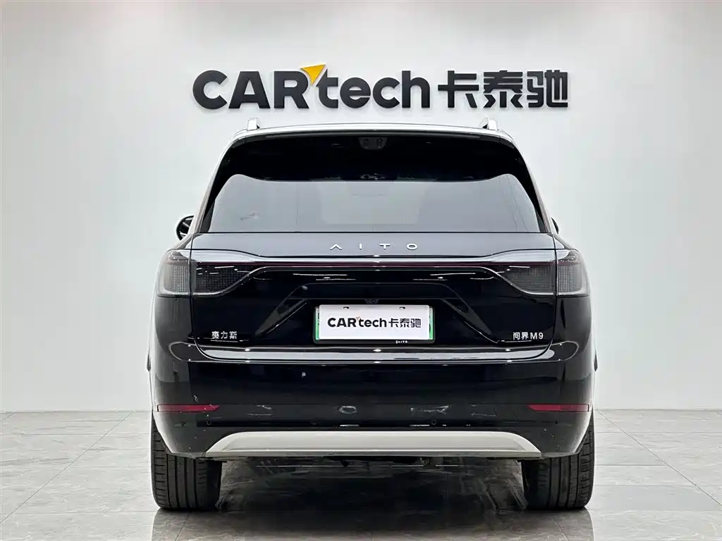 AITO Wenjie AITO M9 2025 Extended Range Ultra 52kWh 6-Seater фото 4