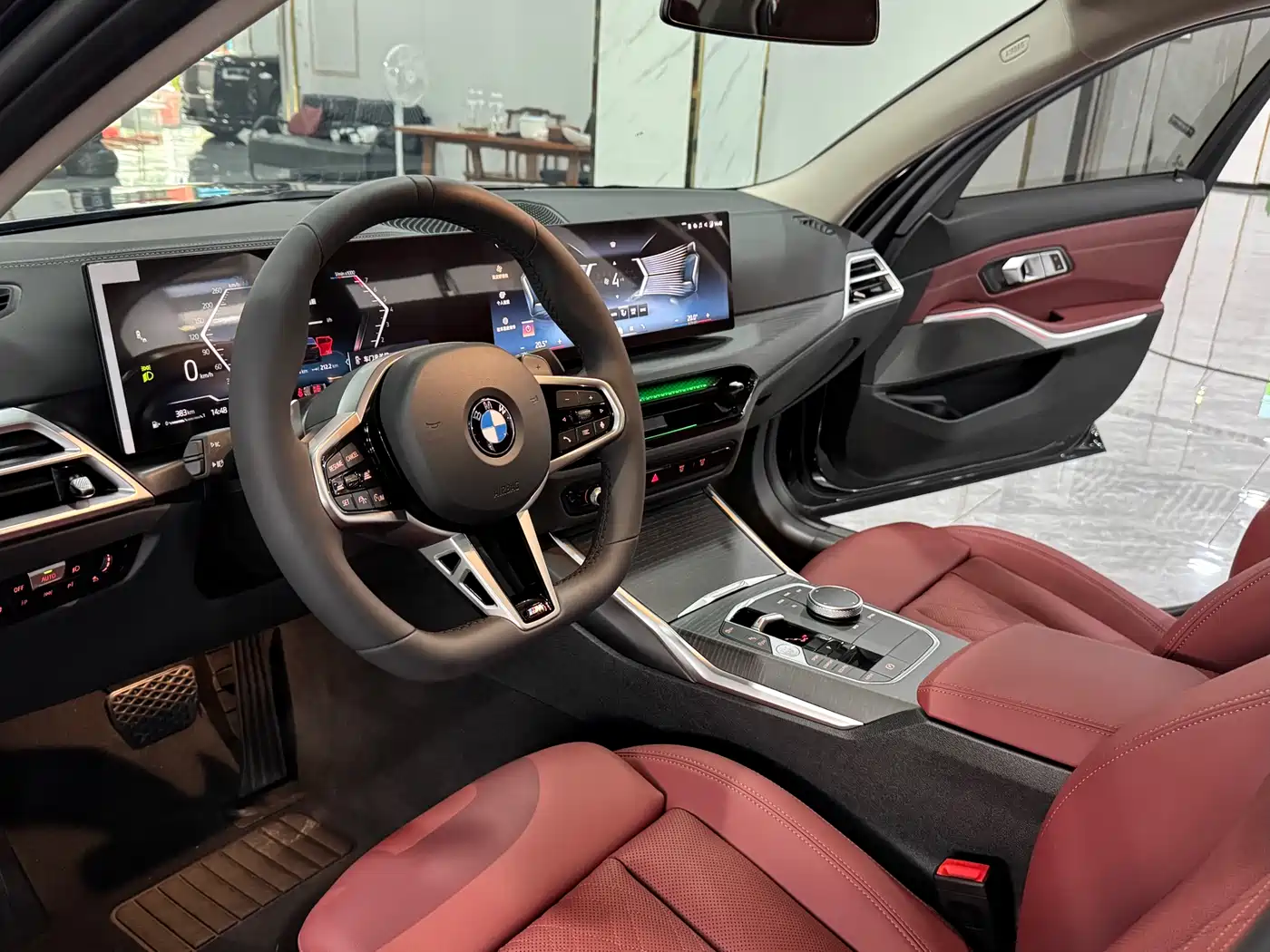 BMW 3 Series 2025 325Li M Sport Package фото 5