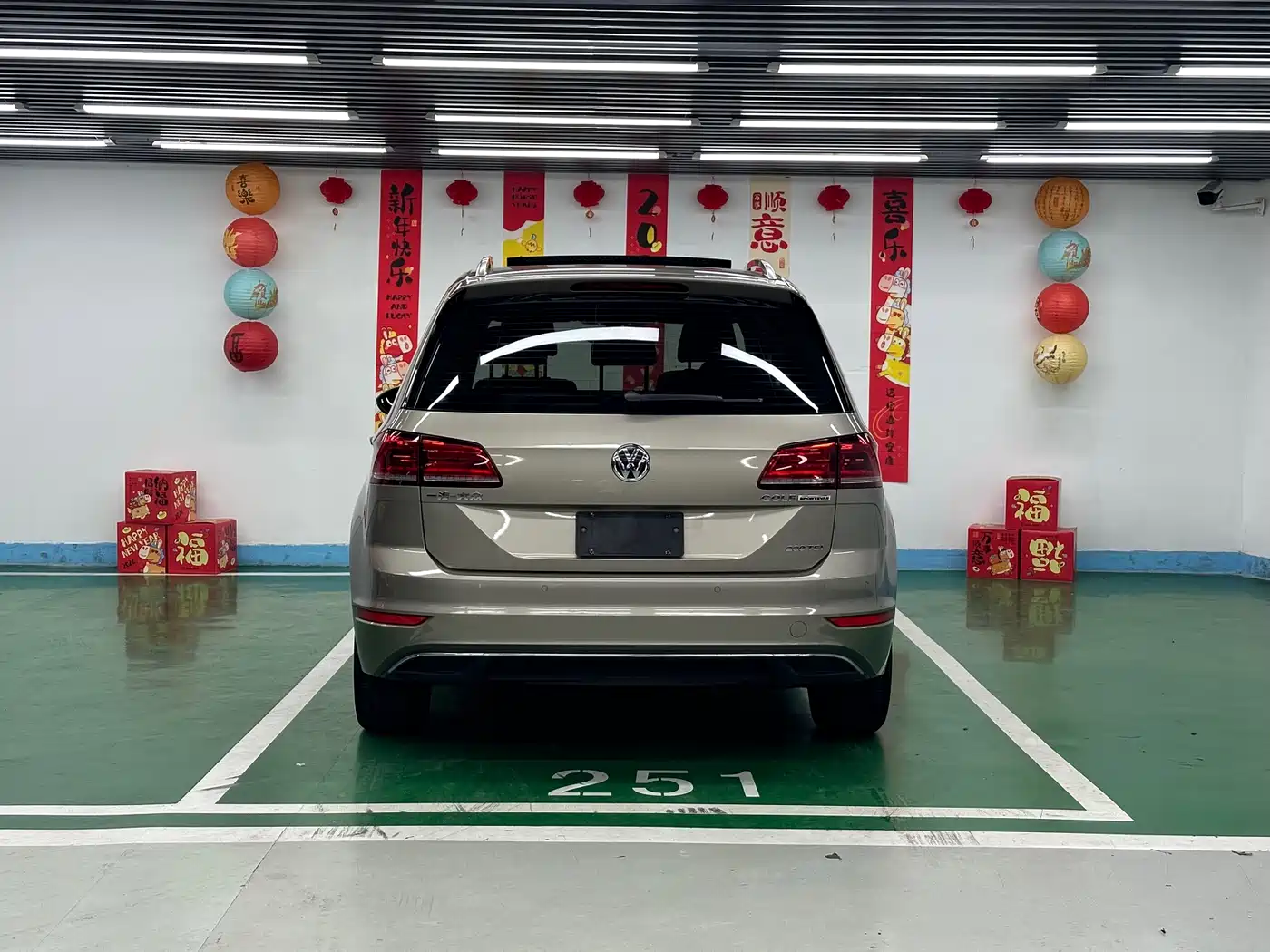 Volkswagen Golf Sportsvan 2019 280TSI Auto Watchman China VI фото 6