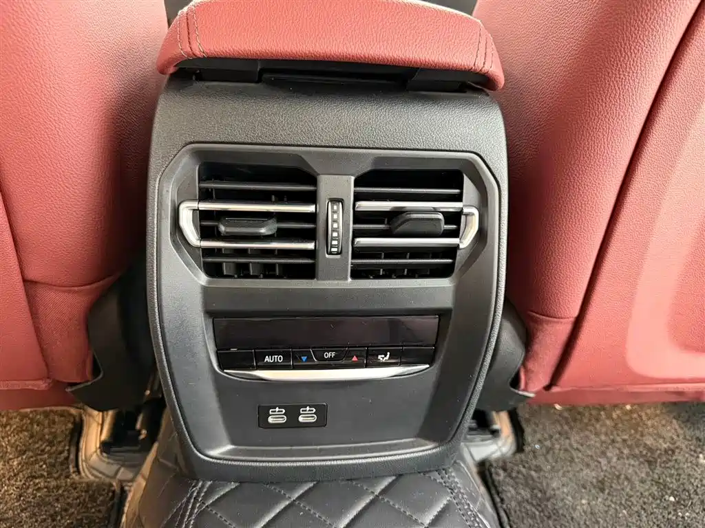 BMW 3 Series 2023 320Li M Sport Package фото 12