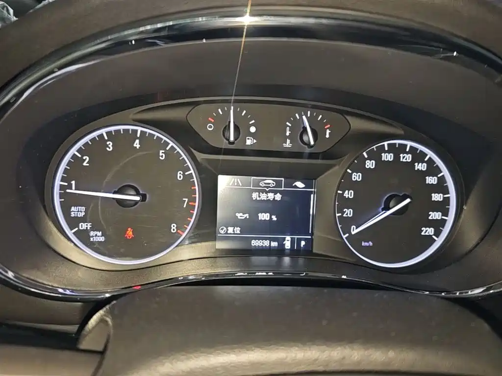 Buick Encore 2017 18T Automatic 2WD Urban Leading фото 12