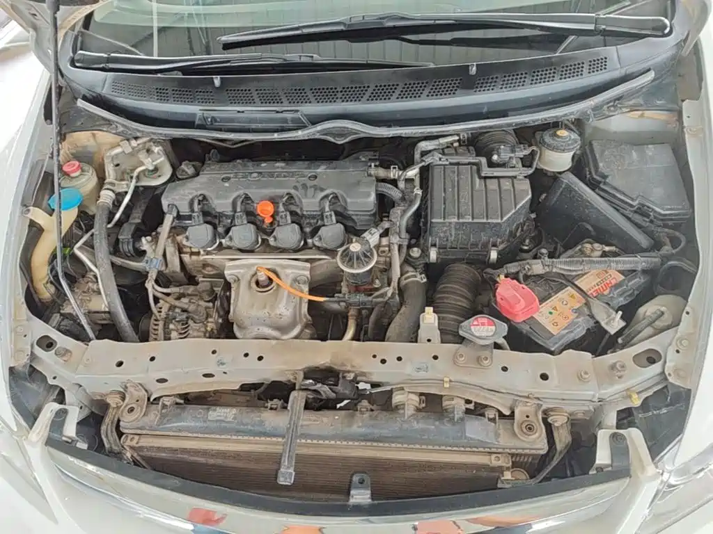 CIIMO CIIMO 2015 2015 1.8L Automatic Comfort Edition