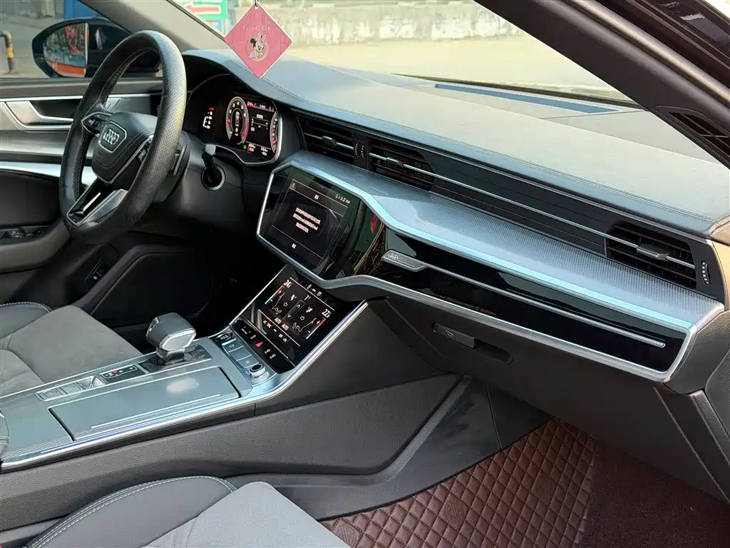 Audi A6L 2023 40 TFSI Luxury Dynamic фото 12