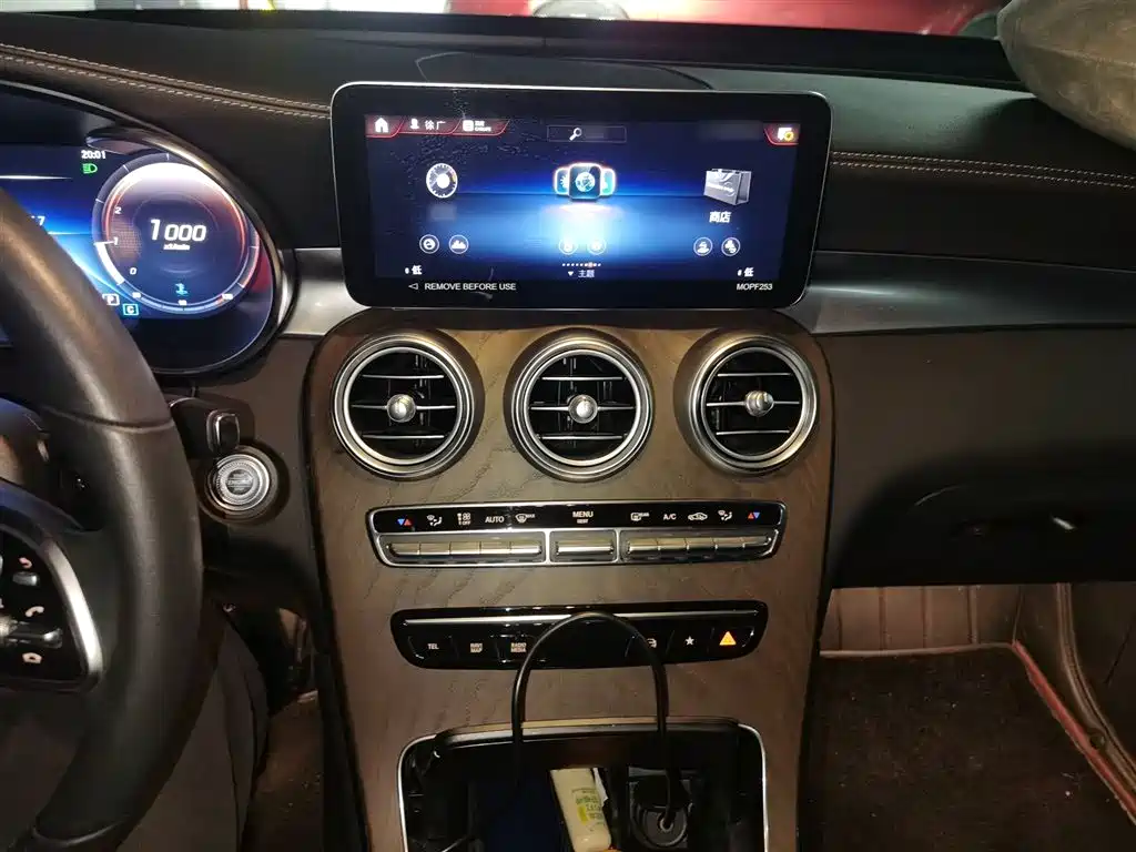 Mercedes-Benz GLC 2022 Model GLC 300 L 4MATIC Dynamic Edition фото 6