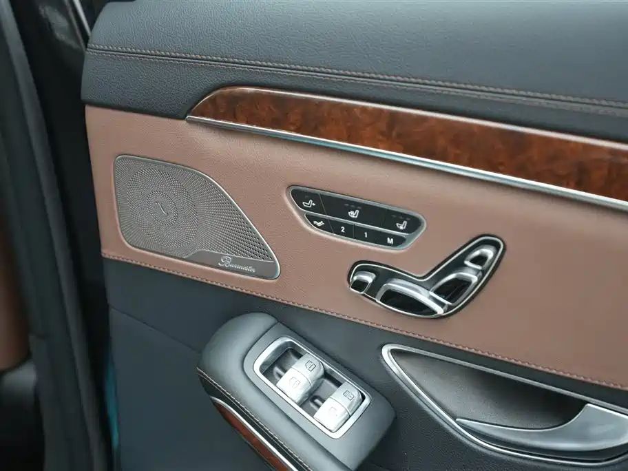 Mercedes-Benz S-Class AMG 2015 AMG S 63 L 4MATIC фото 14