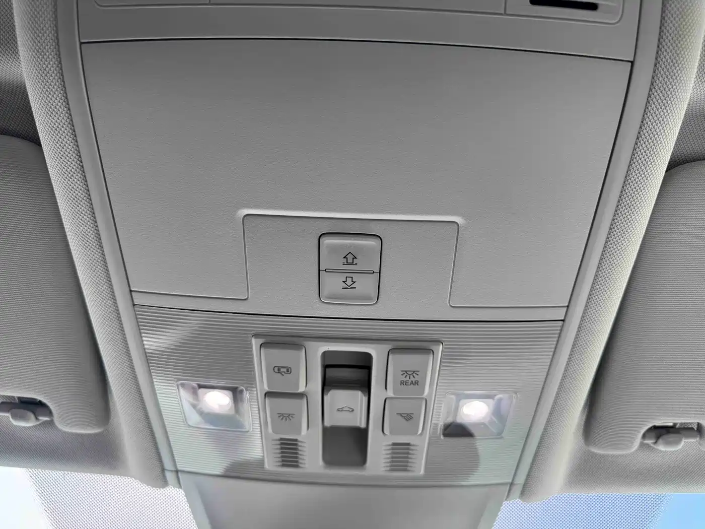 Volkswagen Tayron 2023 280TSI 2WD Luxury Plus Advanced Edition фото 14