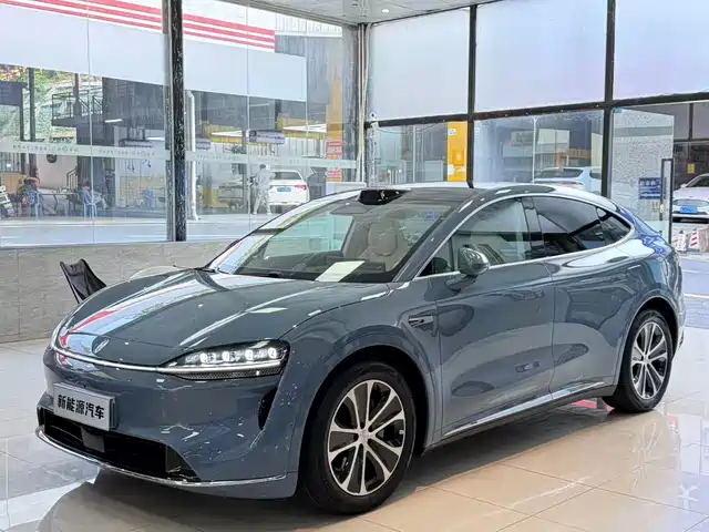 AITO WISDOM WORLD R7