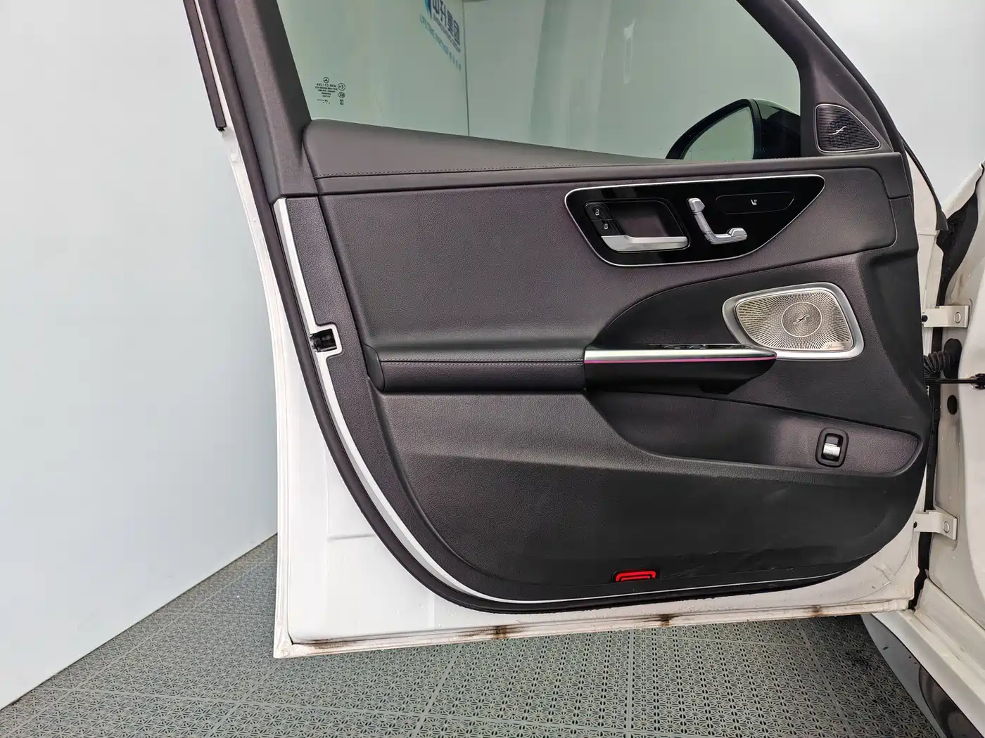 Mercedes-Benz C-Class 2025 C 260 L Night Sport Edition фото 13