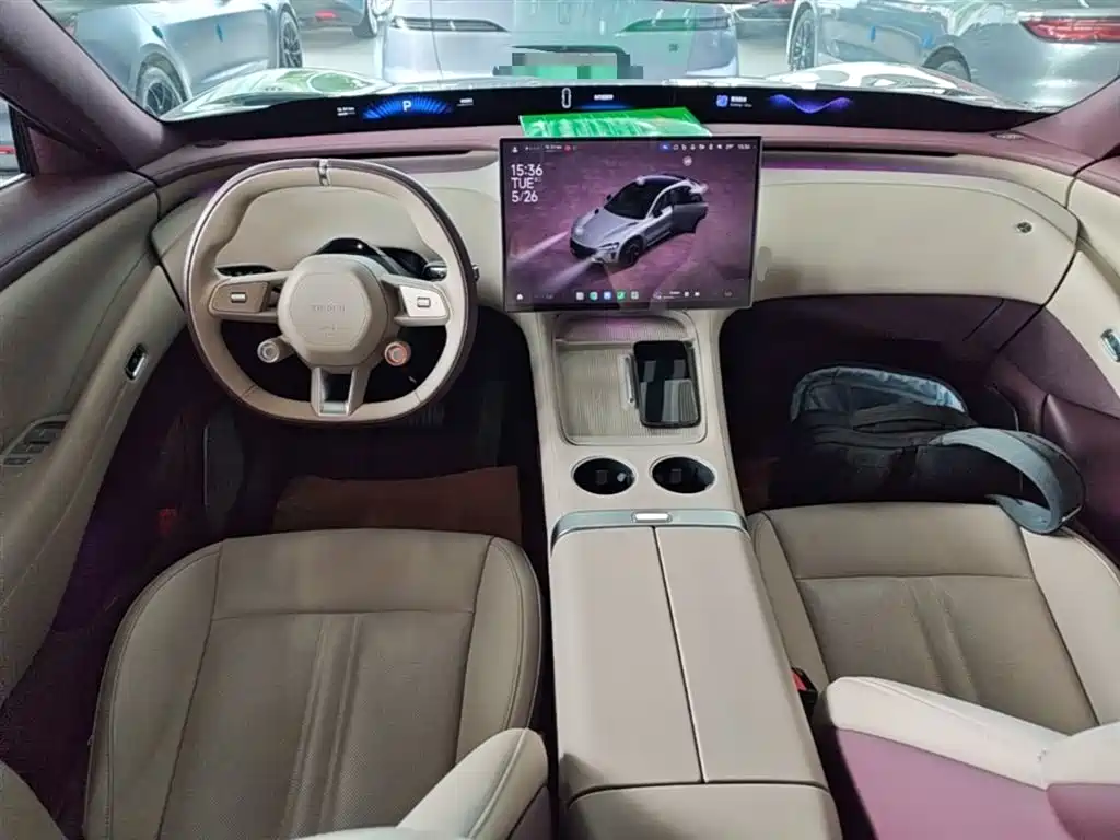 Xiaomi Auto Xiaomi YU7 2025 Extended Range RWD Edition фото 10