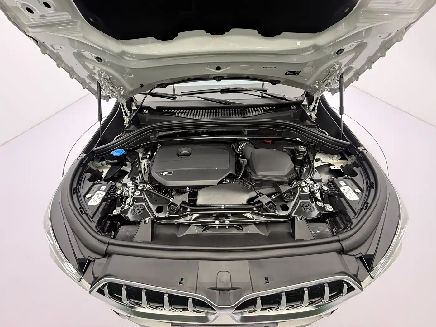 BMW X1 2023 sDrive20Li X Design Package фото 8