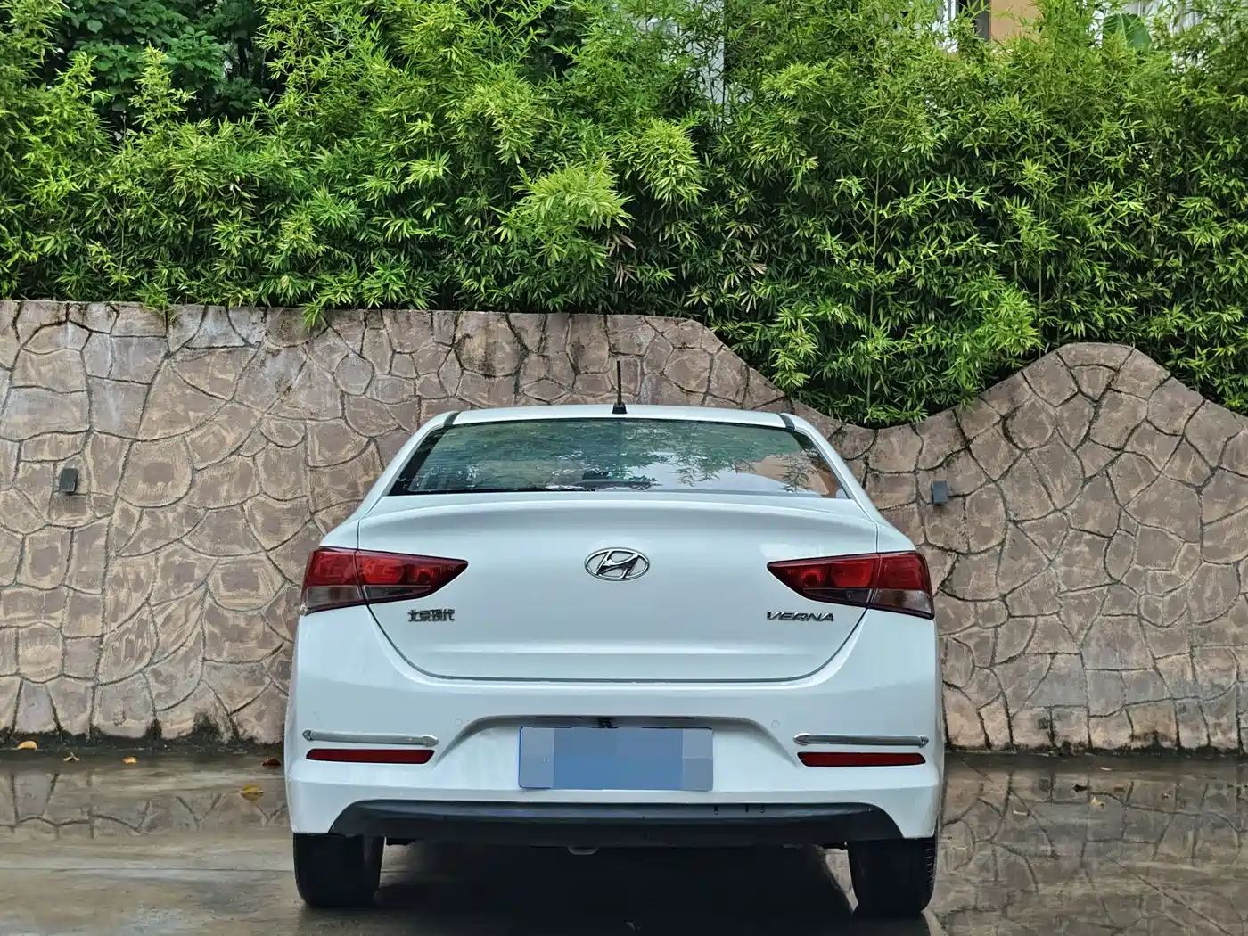 Фото 5 - Hyundai Verna